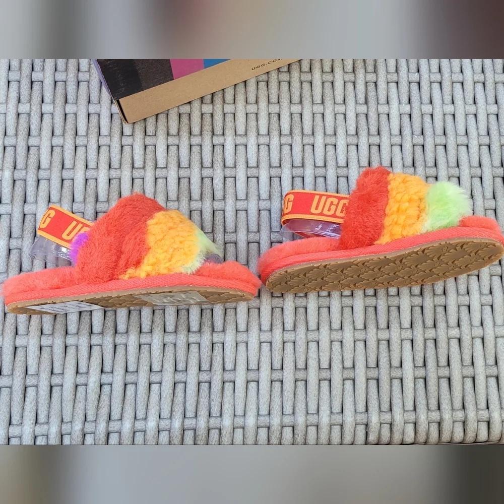 UGG Kids T Fluffy Yeah Slide Cali Collage